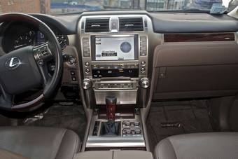 2010 Lexus GX460 Images