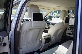 2010 Lexus GX460 Photos