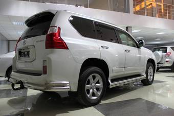 2011 Lexus GX460 Photos