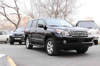 2011 Lexus GX460 Photos