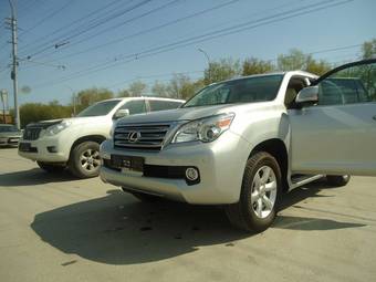 2011 Lexus GX460 Photos