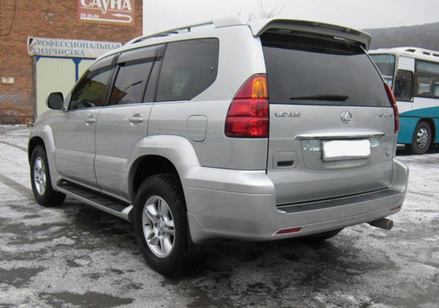 2003 Lexus GX470