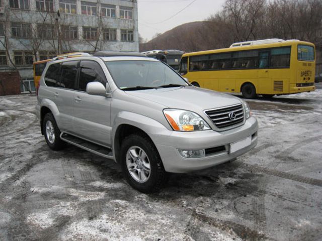 2003 Lexus GX470