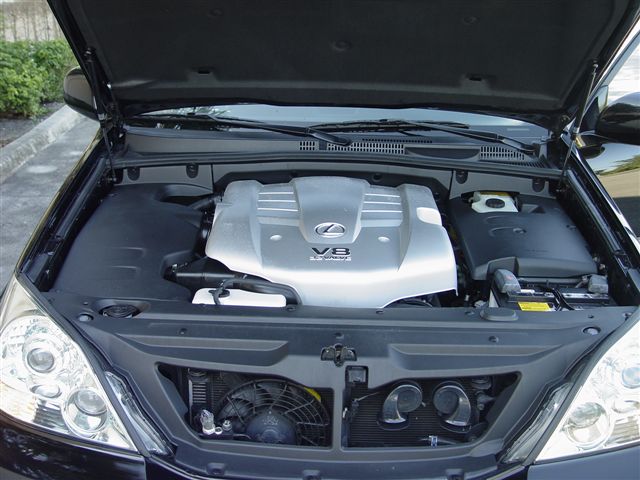 2003 Lexus GX470 Pictures