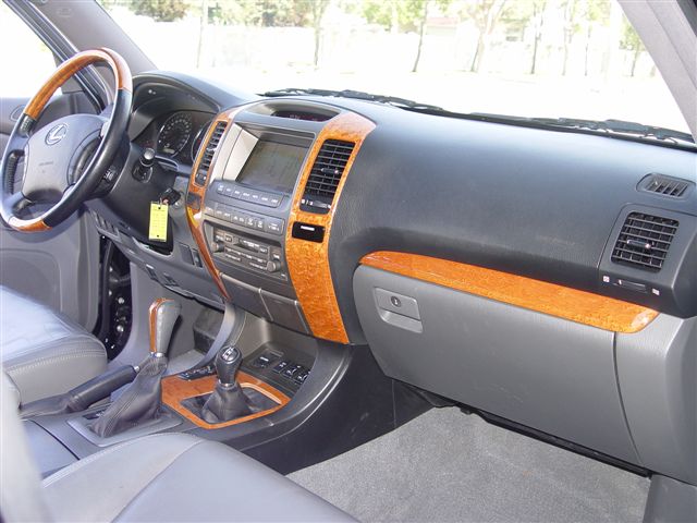 2003 Lexus GX470 Wallpapers