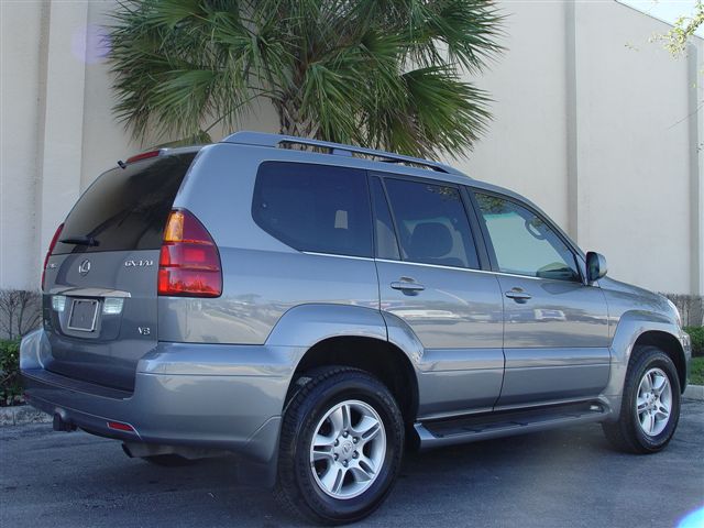 2003 Lexus GX470 Photos