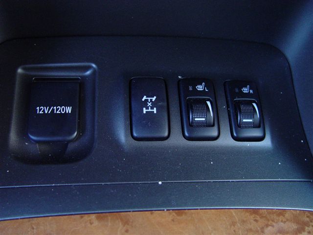 2003 Lexus GX470 Pictures