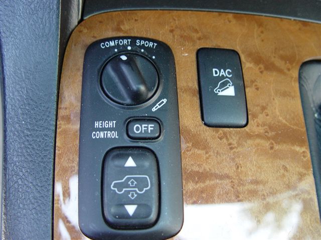 2003 Lexus GX470 Pics