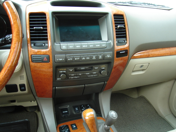 2003 Lexus GX470 Pics