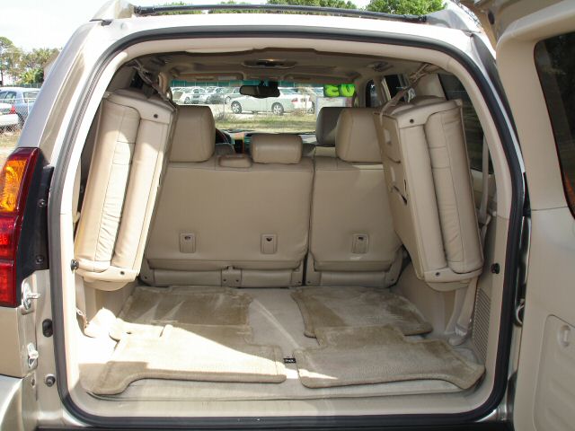 2003 Lexus GX470 Photos