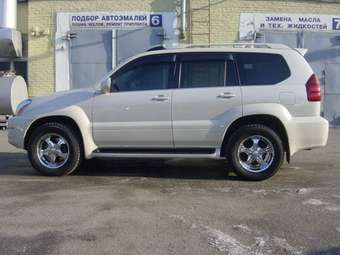 2003 Lexus GX470 Pictures
