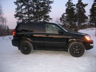 2003 Lexus GX470 Pictures