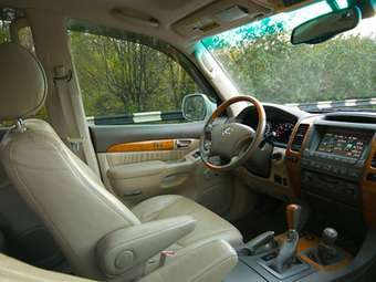 2003 Lexus GX470 Images