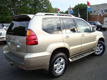 2003 Lexus GX470 Photos