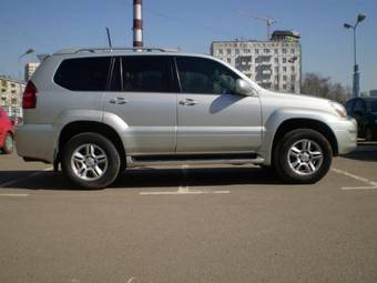 2003 Lexus GX470 Photos