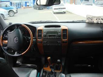 2003 Lexus GX470 Pictures