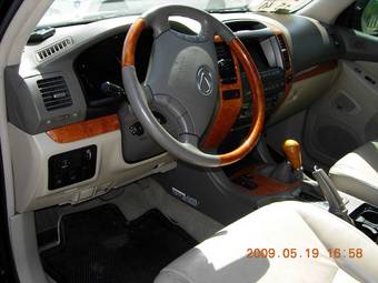 2003 Lexus GX470 Pictures