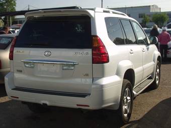 2003 Lexus GX470 Pictures