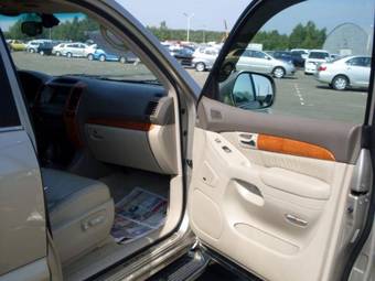 2003 Lexus GX470 Pictures