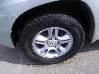 2003 Lexus GX470 Photos