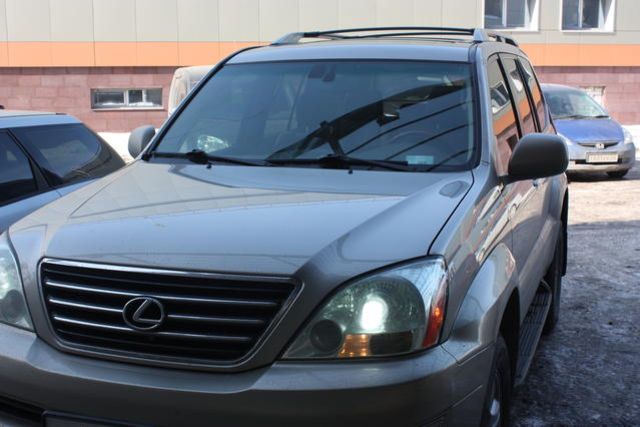 2004 Lexus GX470