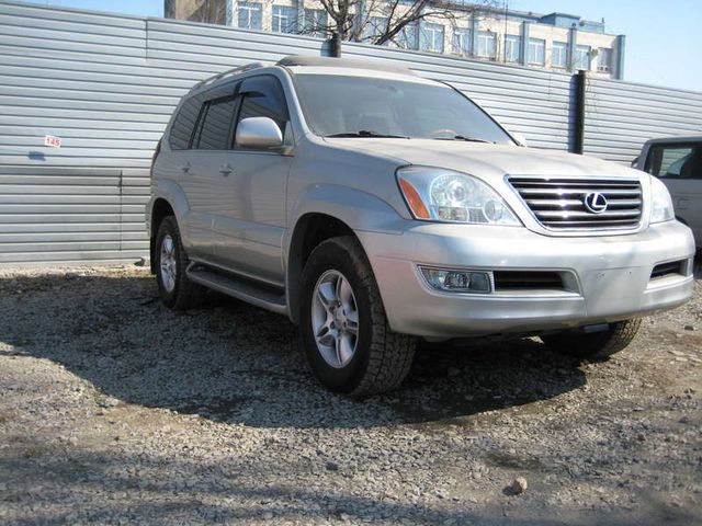 2004 Lexus GX470