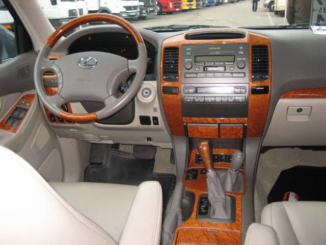 2004 Lexus GX470