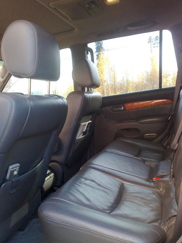 2004 Lexus GX470