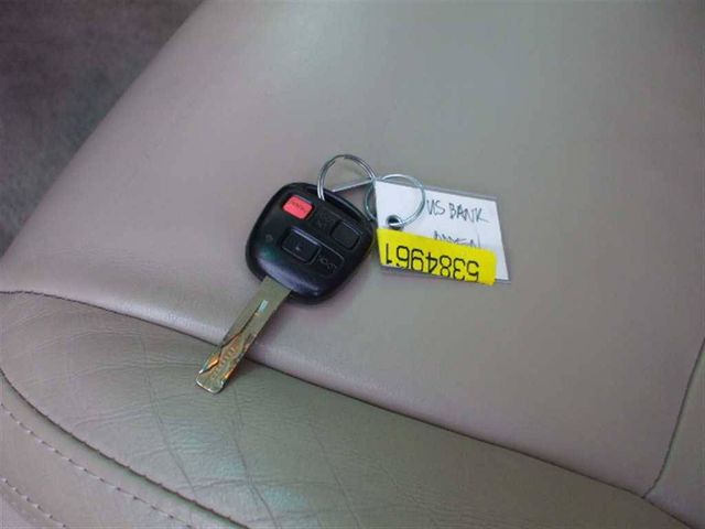 2004 Lexus GX470