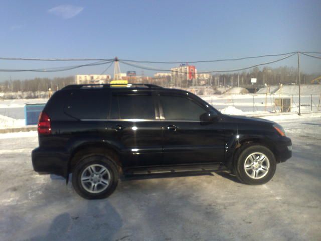 2004 Lexus GX470