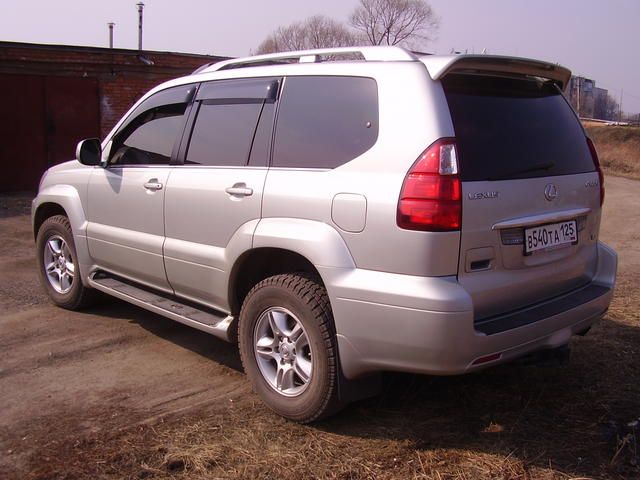 2004 Lexus GX470