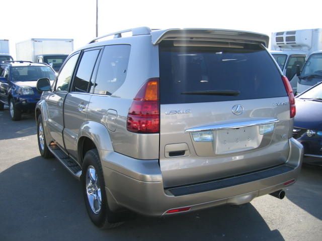 2004 Lexus GX470