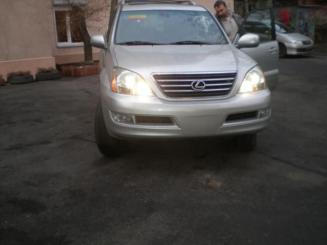 2004 Lexus GX470
