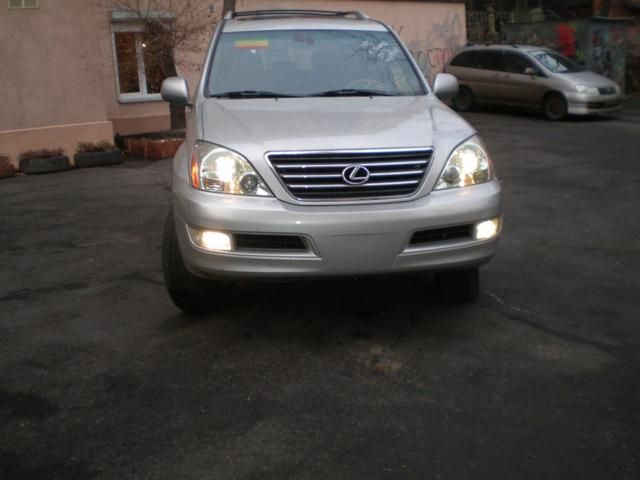 2004 Lexus GX470