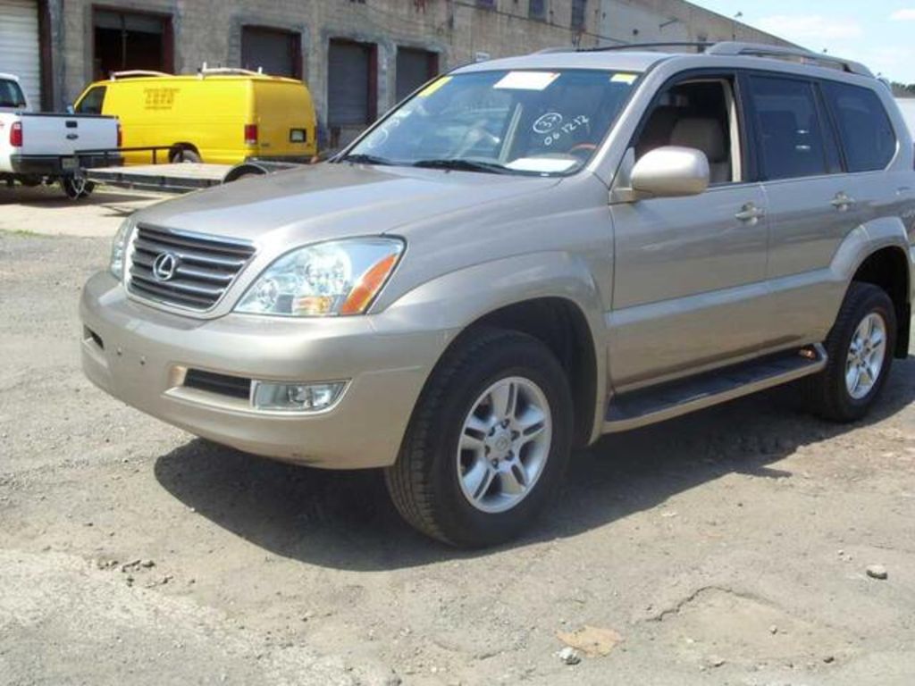 2004 Lexus GX470