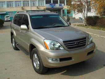 2004 Lexus GX470 Photos