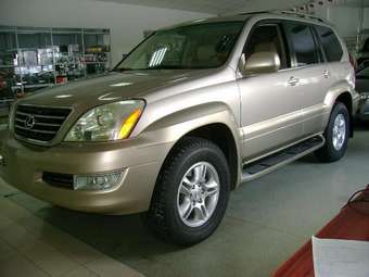 2004 Lexus GX470 Photos