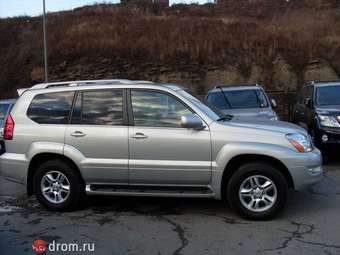 2004 Lexus GX470 Images