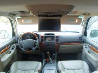 2004 Lexus GX470 Wallpapers