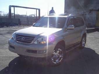 2004 Lexus GX470 Pictures