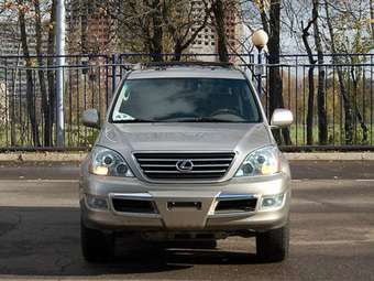 2004 Lexus GX470 Pictures