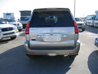 2004 Lexus GX470 Photos