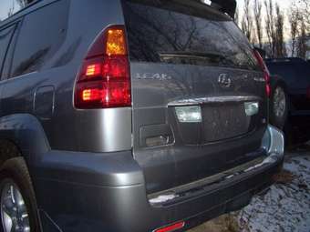 2004 Lexus GX470 Photos