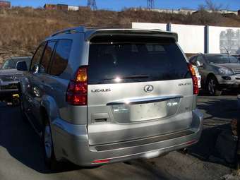 2004 Lexus GX470 Images