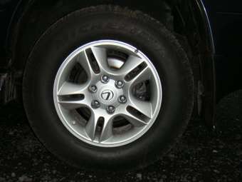2004 Lexus GX470 Images