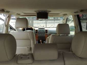 2004 Lexus GX470 Images