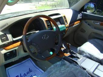 2004 Lexus GX470 Pictures