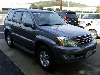 2004 Lexus GX470 Photos