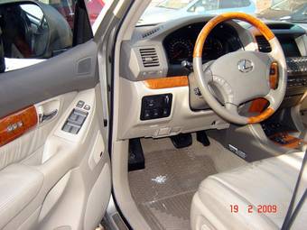 2004 Lexus GX470 Pictures