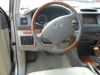 2004 Lexus GX470 Photos